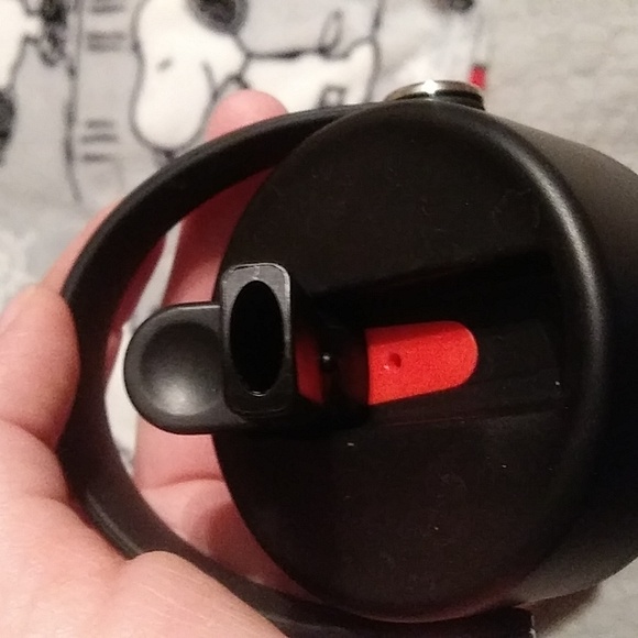 Hydroflask Water Bottle - Picture 4 of 4